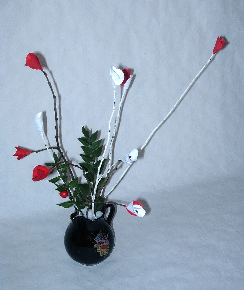 Coeur de vase chinois – composition florale artistiques de Florence Boutoulle, tirées d’une œuvre originale, proposées par Fébécréations.fr