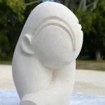 Demoiselle - sculpture intime féminine - profil droit - 29 X 24 X 18 cm - réalisation réalisation de l'artiste Florence Boutoulle - fébécréations